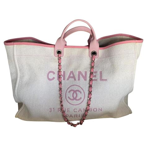 sac chanel blanc cassé|Chanel sac boutique.